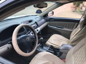 Toyota Camry 2005 White