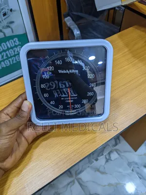 Welch Allyn Clock Face Sphygmomanometer