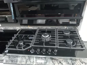 England Built in Gas Hob 4 Burner and 1 Hot Plate