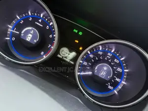 Hyundai Sonata SE Sedan FWD (2.4L 4cyl 6A) 2012 Gray