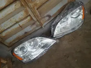 Ml350 2010 Set of Headlight