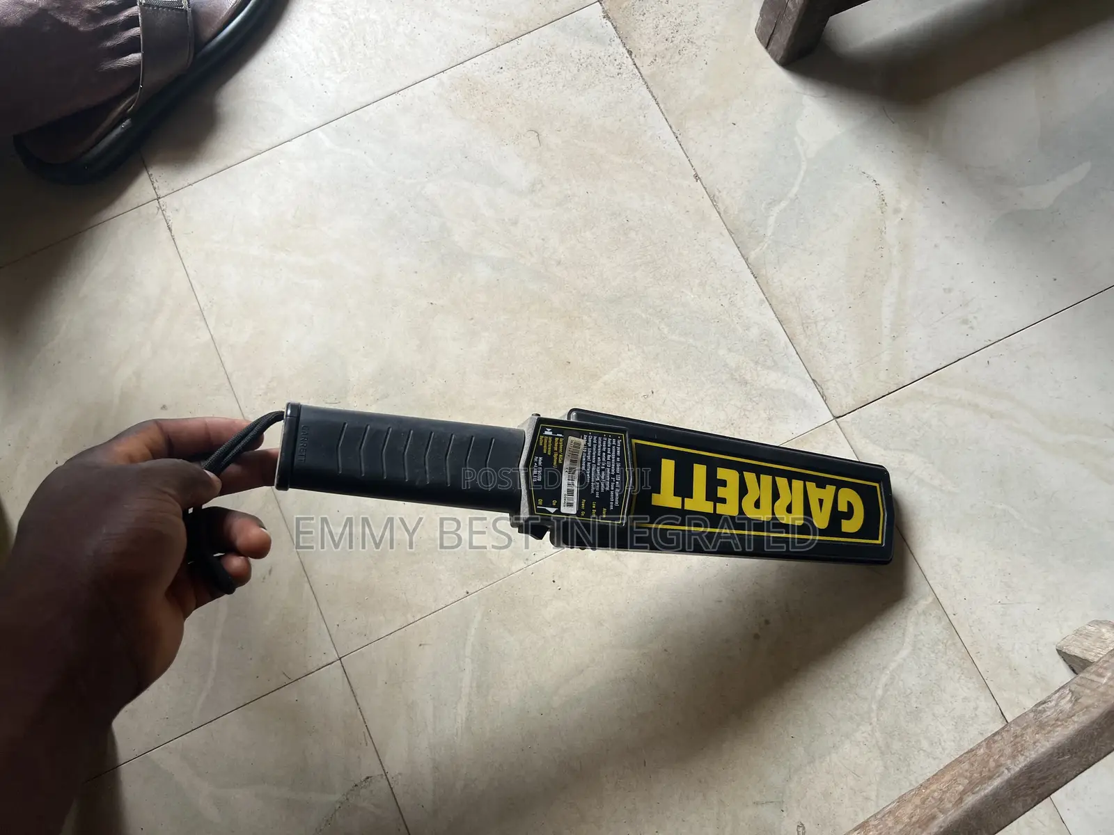 Garrett Super Scanner v Handheld Metal Detector