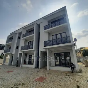 4bdrm Townhouse / Terrace in Maitama for rent
