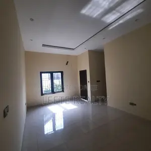 4bdrm Townhouse / Terrace in Maitama for rent