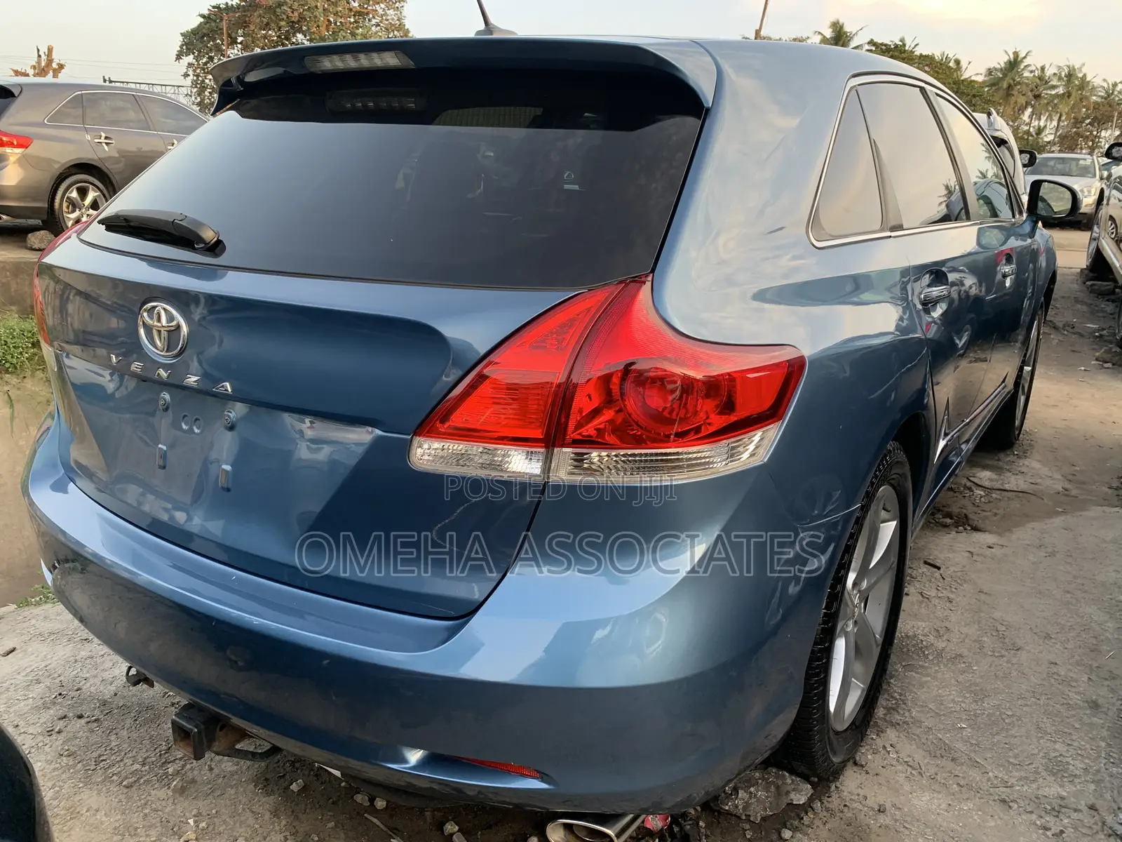 Toyota Venza AWD 2011 Blue