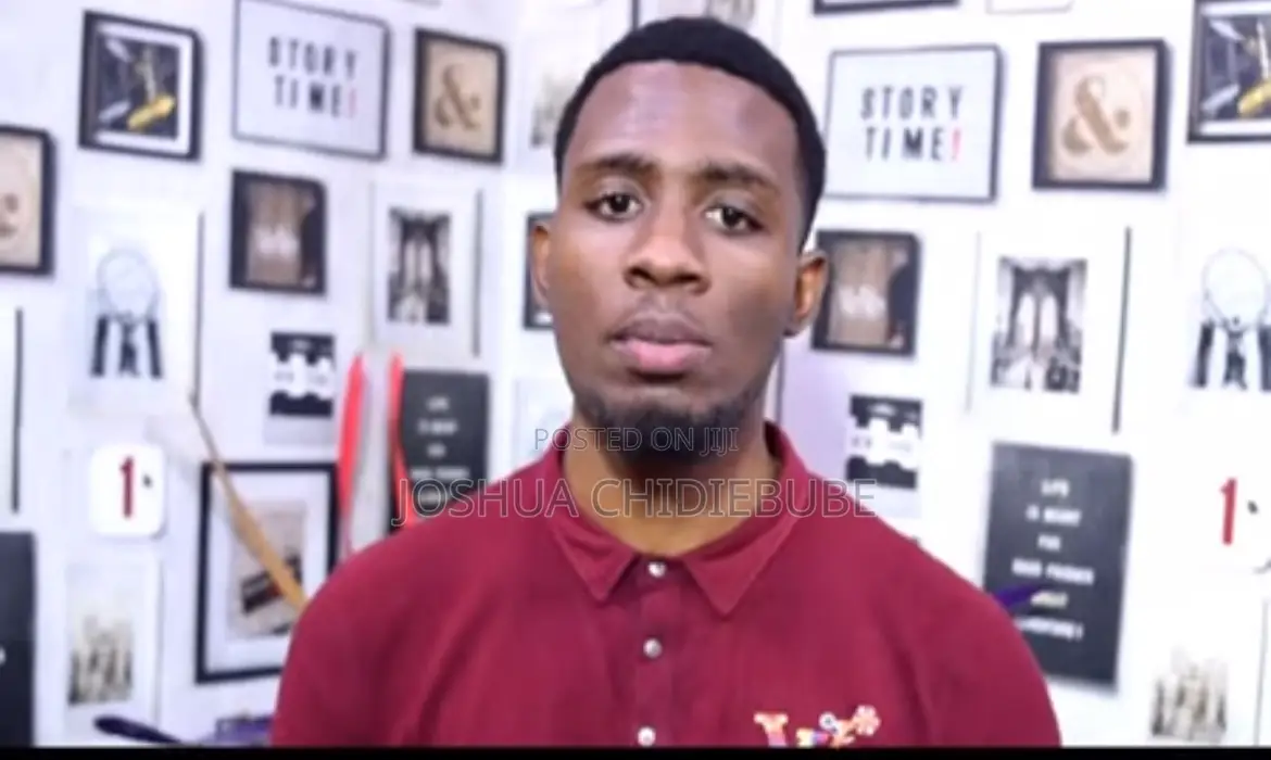 Video Editor / Motion Graphics/Graphic Designer