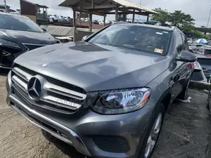 Mercedes-Benz GLC-Class 2016 Gray