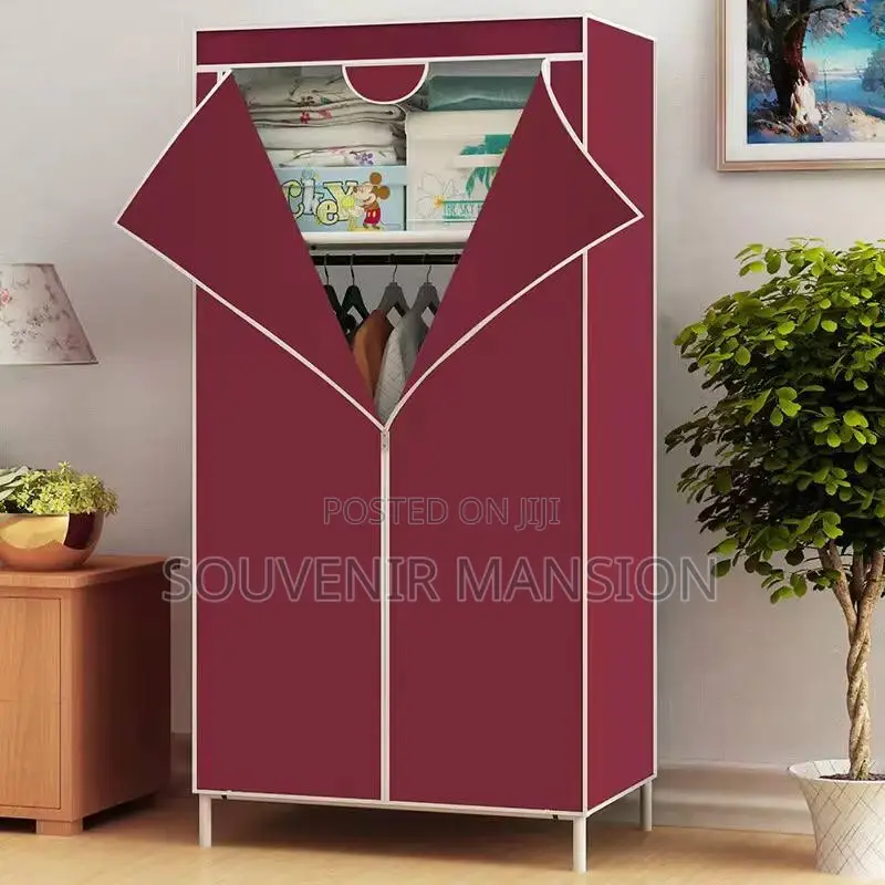 Mini Wardrobe