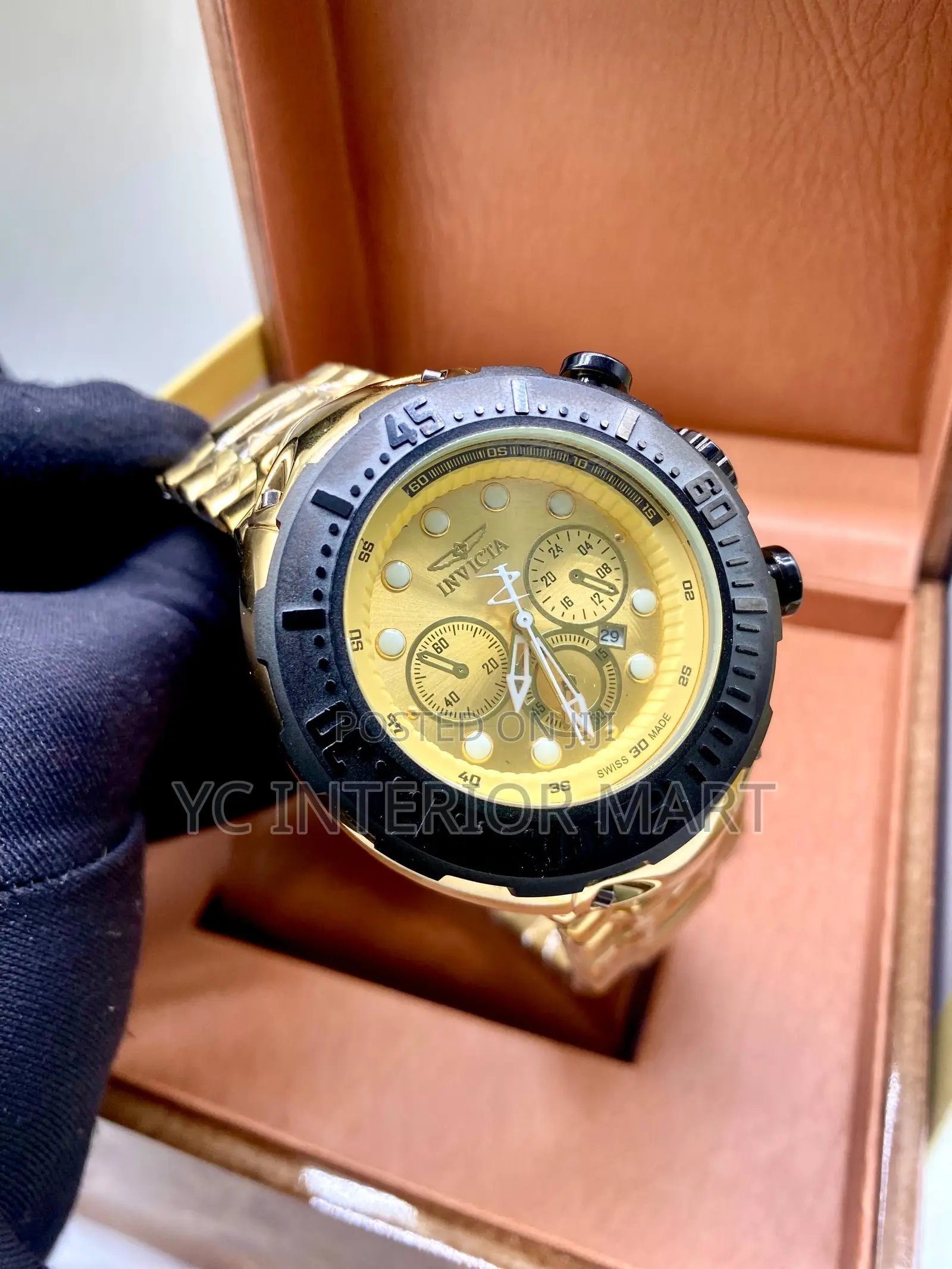 Invicta Wristwatch