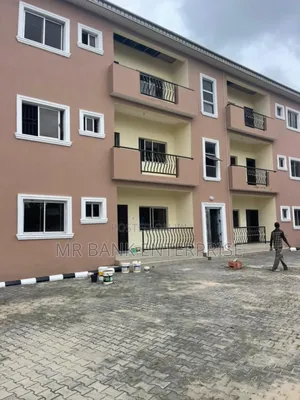 3bdrm Apartment in Amuwo-Odofin for rent