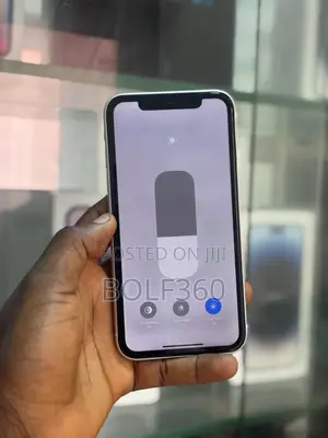 Apple iPhone 11 64 GB White