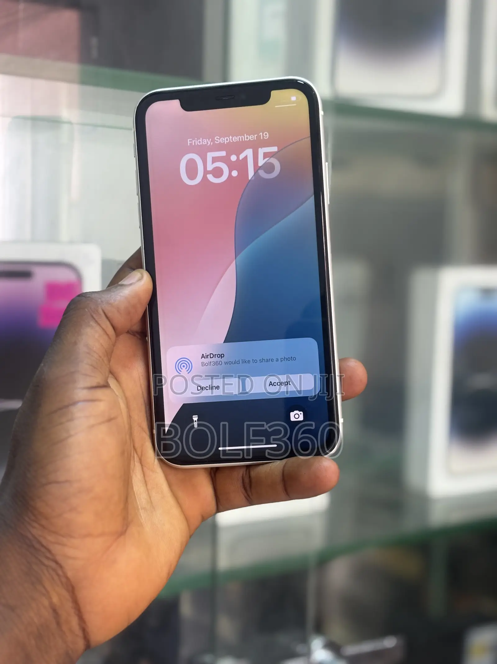 Apple iPhone 11 64 GB White