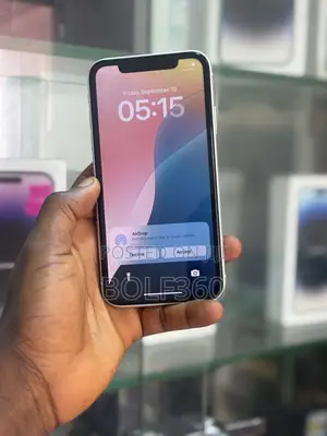 Apple iPhone 11 64 GB White