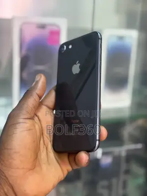 Apple iPhone 8 64 GB Black