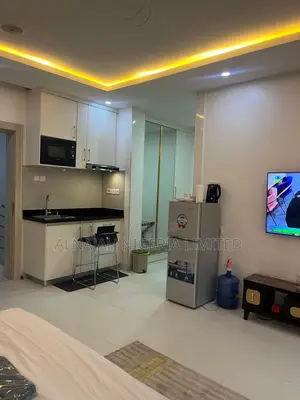 Serviced Apartment(Fh)