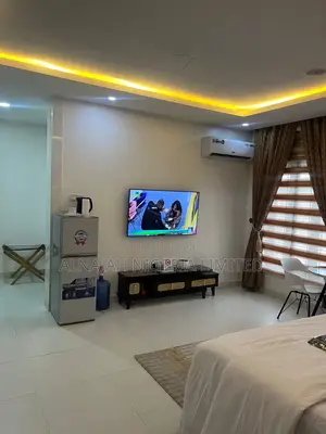 Serviced Apartment(Fh)