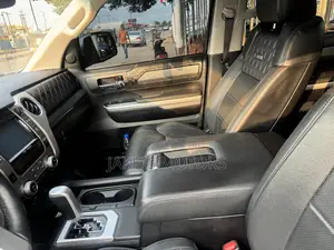Toyota Tundra 2014 Gray