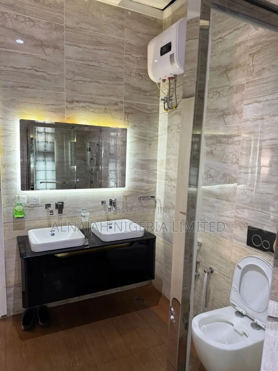 Serviced Apartment(Fh)