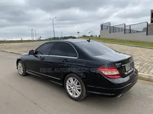 Mercedes-Benz C300 Sport Sedan AWD (3.0L 6cyl 7A) 2008 Black