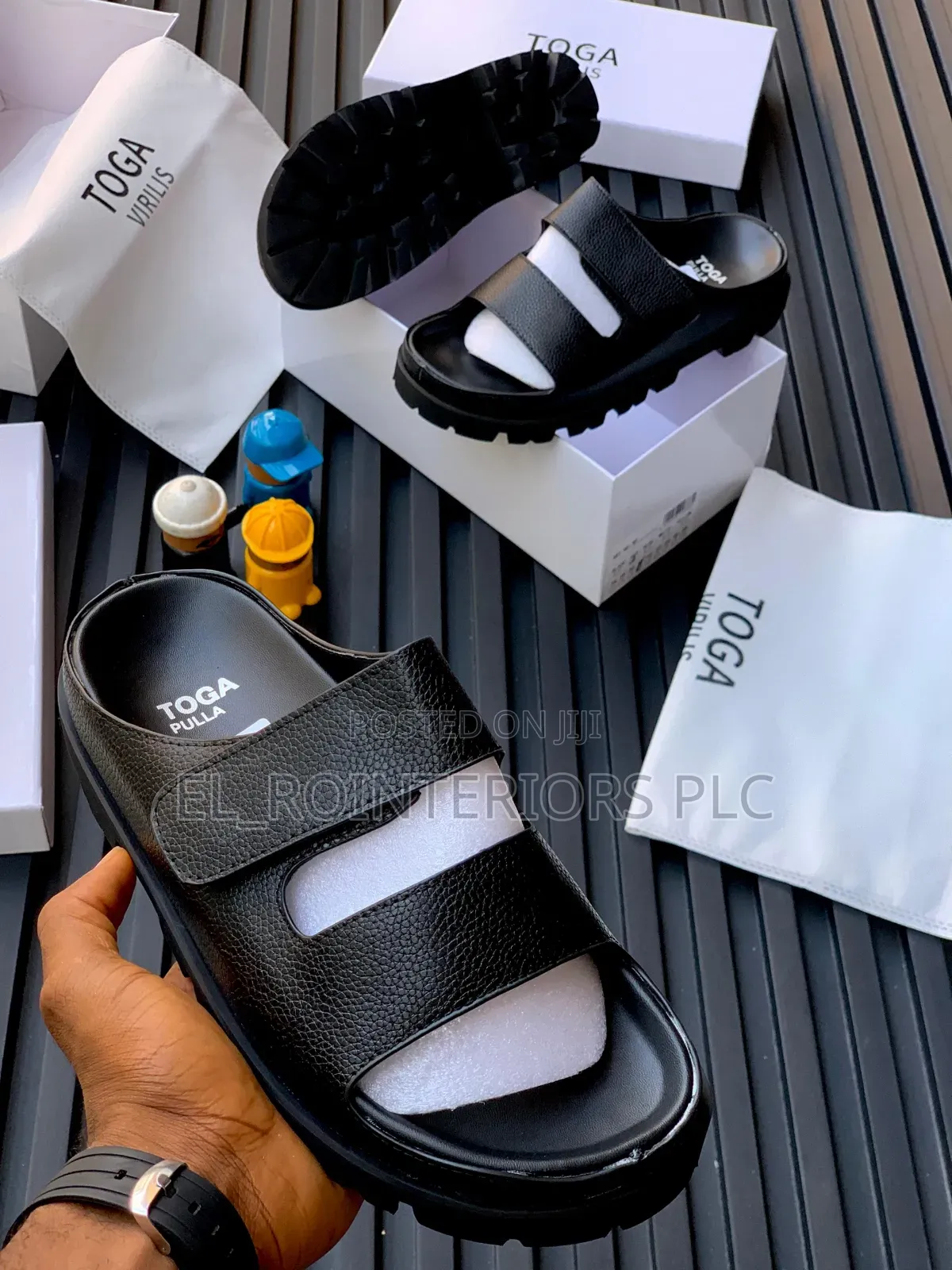 Valentino Luxury Slide