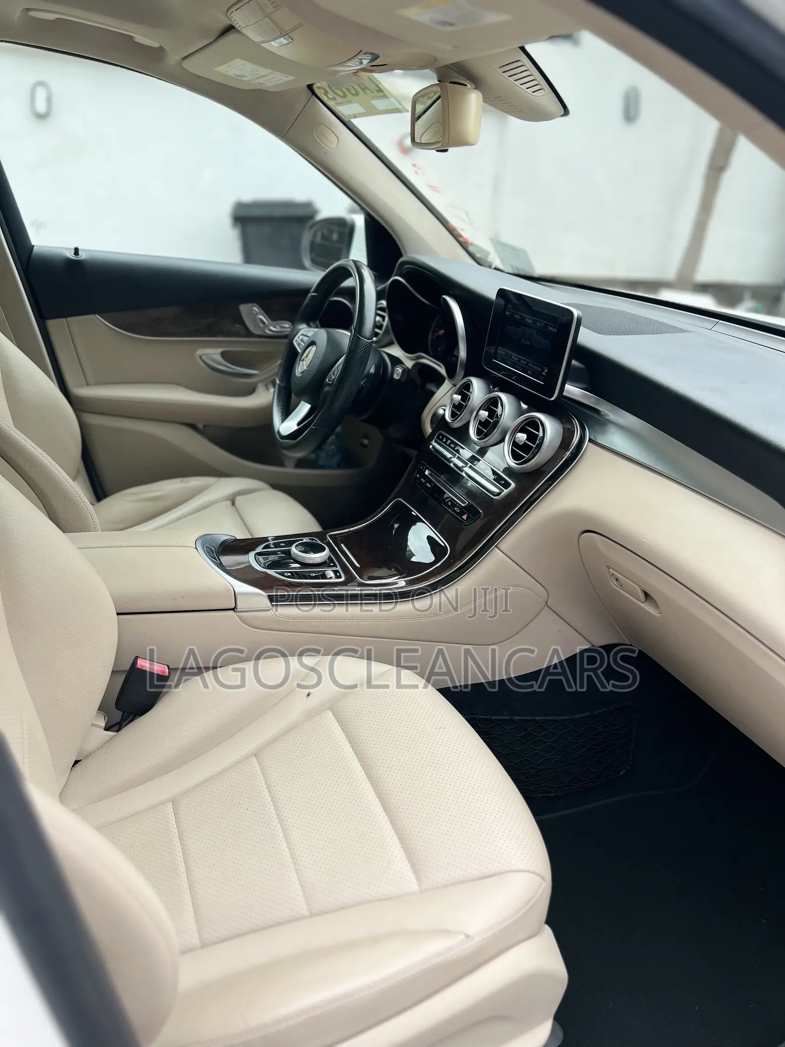 Mercedes-Benz GLC-Class 2017 White