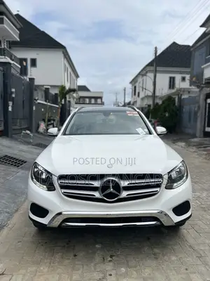 Mercedes-Benz GLC-Class 2017 White