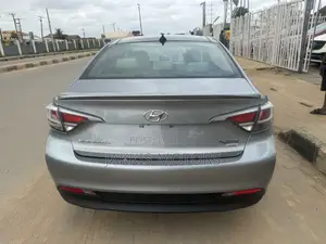 Hyundai Sonata 2016 Gray