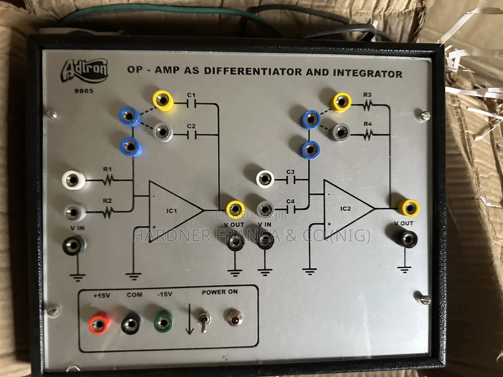 Op-Amp as Differentiator Integrator Trainer