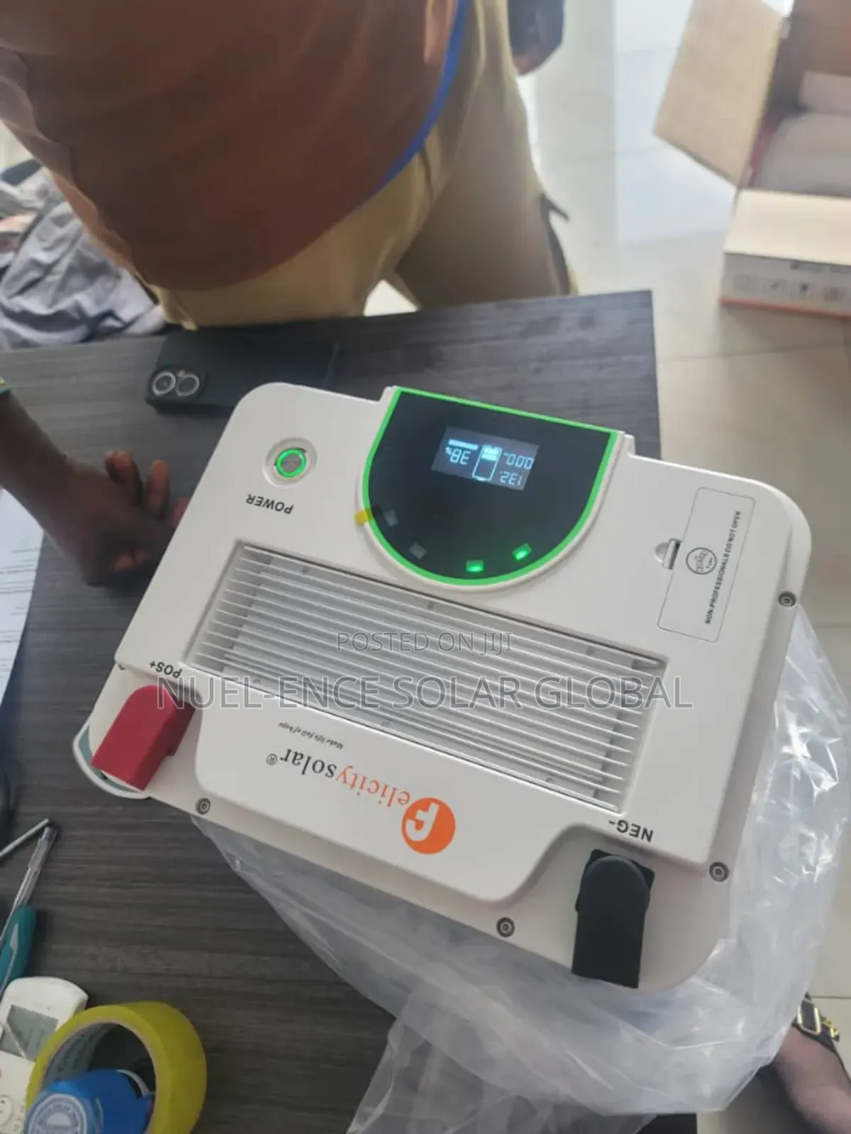 12v 200ahs