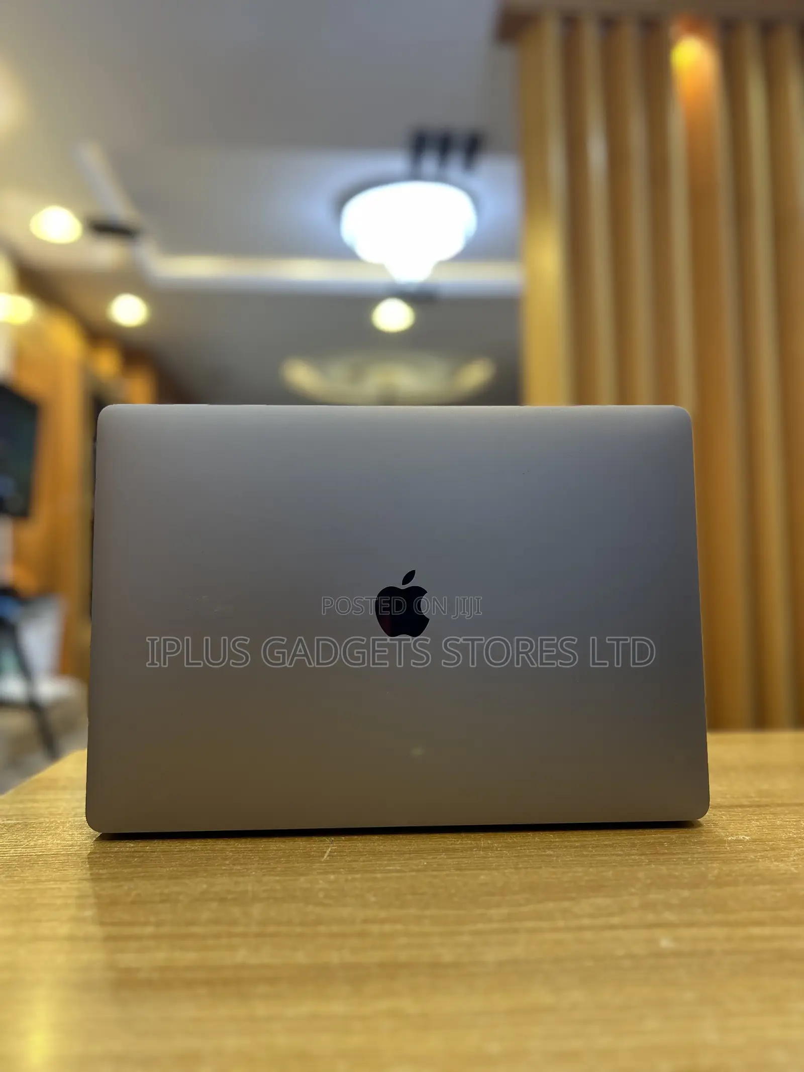Laptop Apple MacBook Pro 2018 32GB Intel Core I9 SSD 512GB