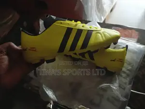 Adult Soccer Boot