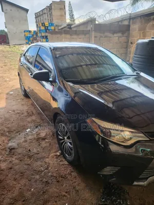 Toyota Corolla 2015 Black
