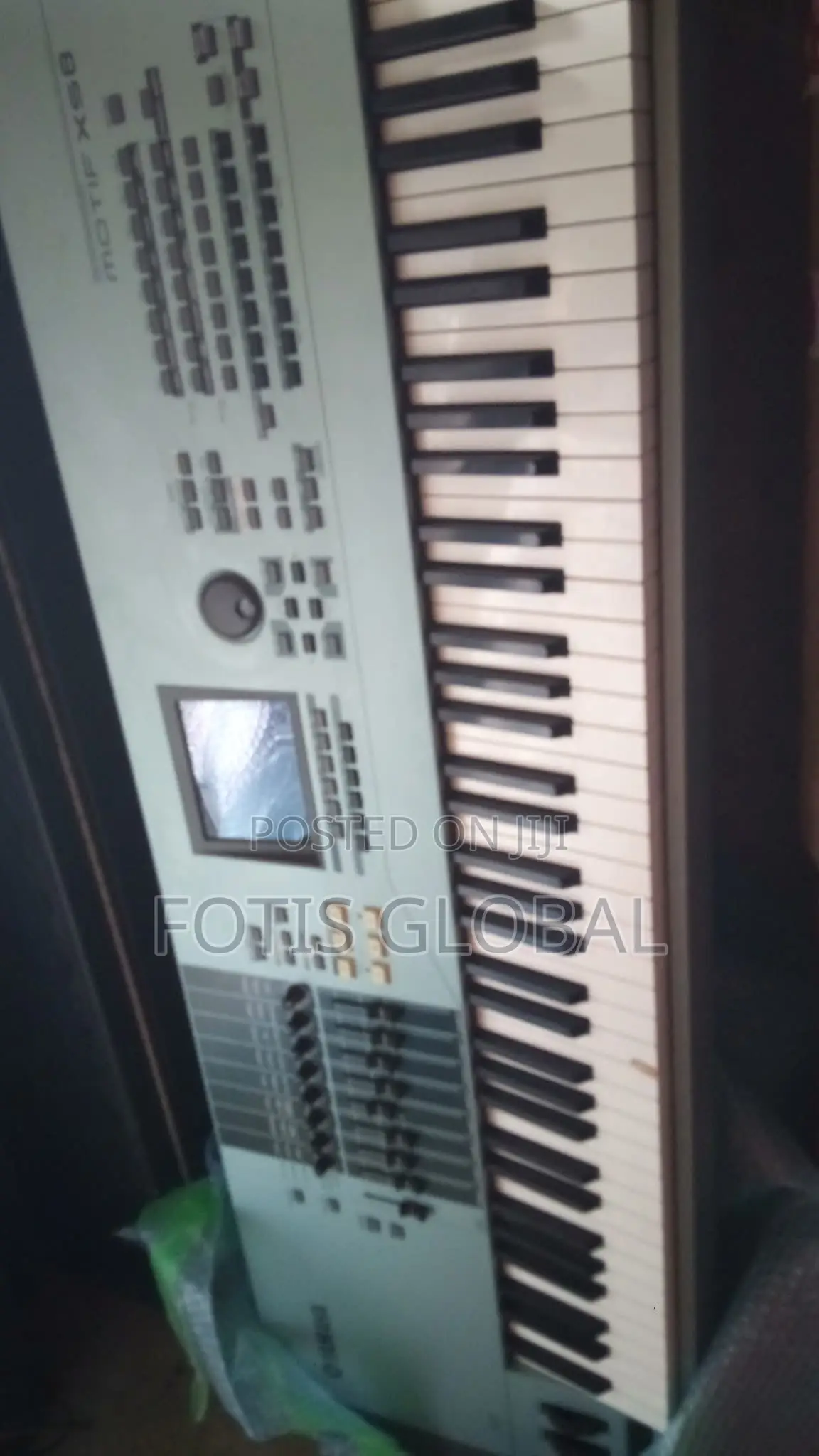 Yamaha Motif Xs8