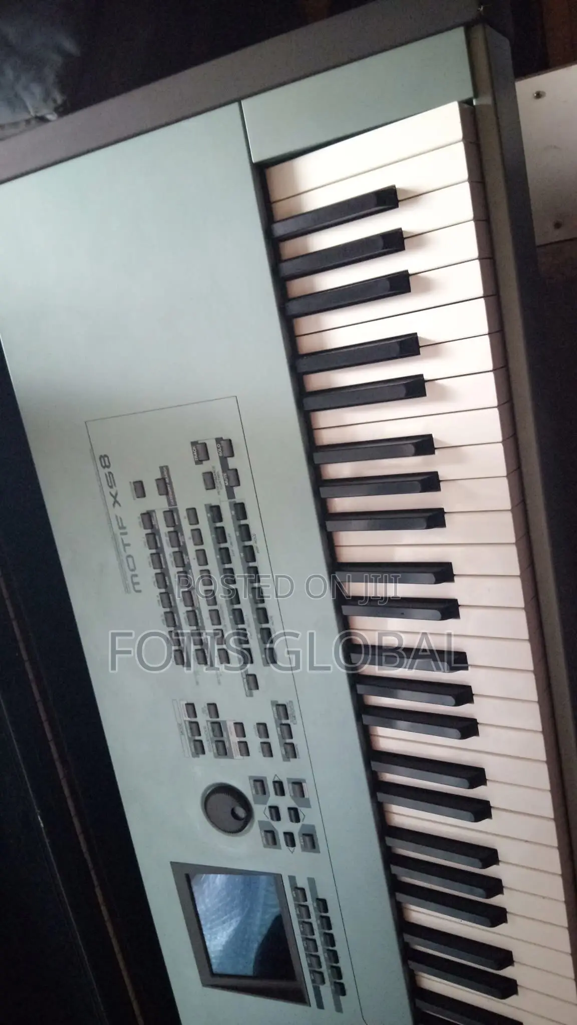 Yamaha Motif Xs8