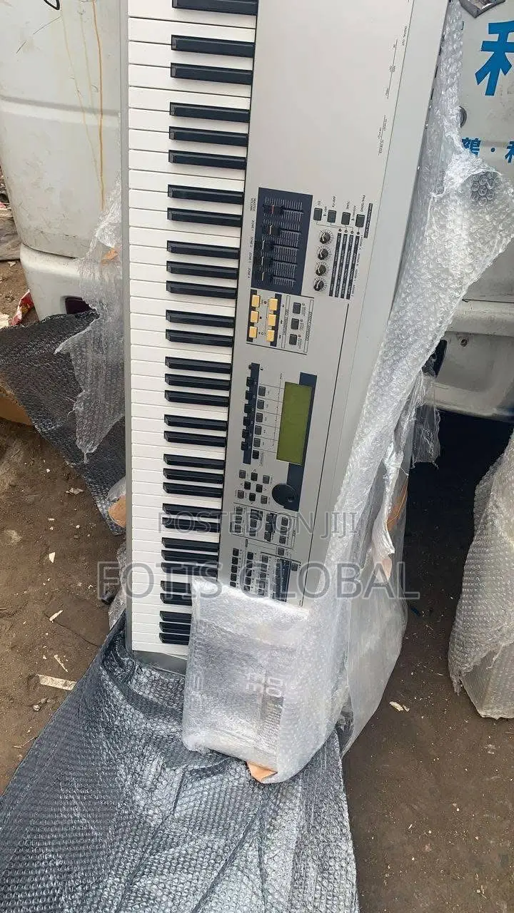 Yamaha Motif Xs8
