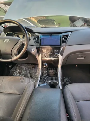 Hyundai Sonata Limited Sedan FWD (2.4L 4cyl 6A) 2012 Blue