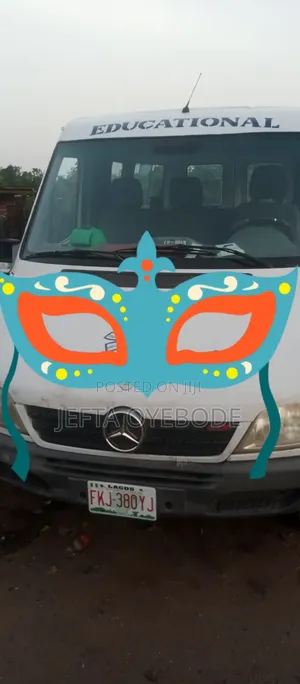 Mercedes-Benz Sprinter 1995 White