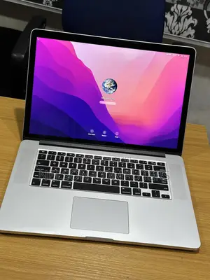Laptop Apple MacBook Pro 2015 16GB Intel Core I7 SSD 512GB