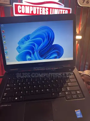 Laptop Dell Latitude 5440 8GB Intel Core i3 HDD 500GB