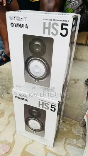 Yamaha Hs5 Powered Studio Monitor