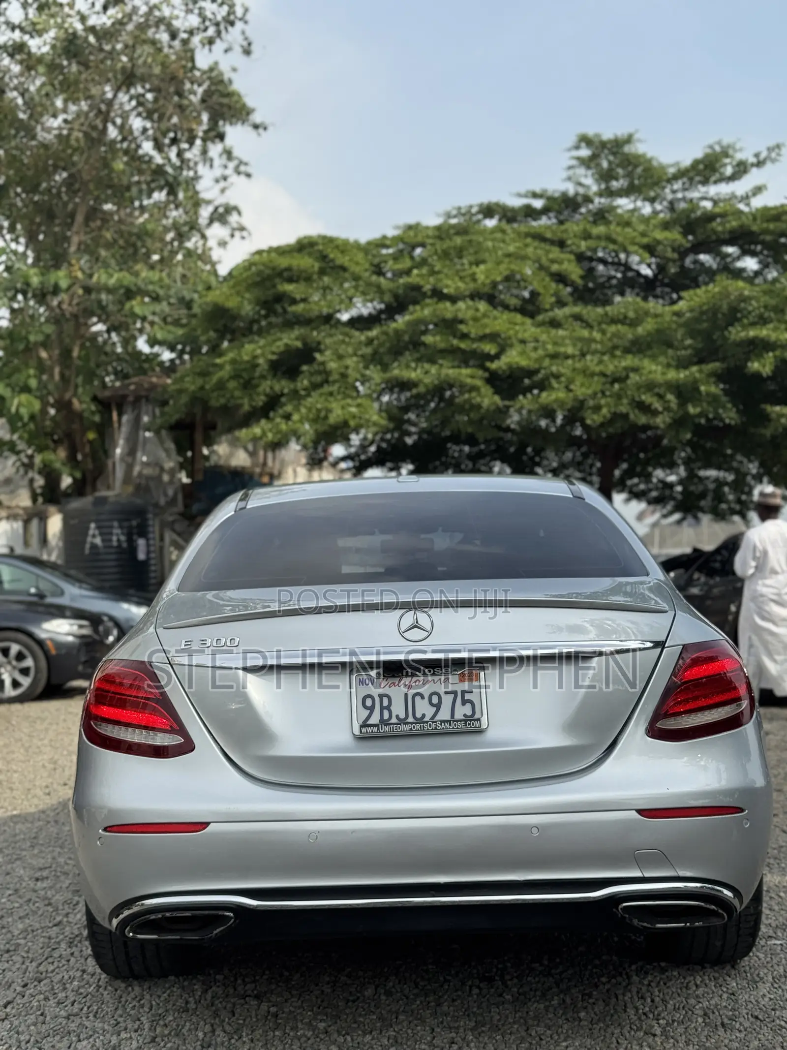 Mercedes-Benz E300 2017 Silver