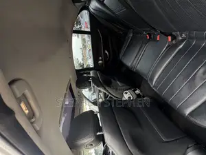 Mercedes-Benz E300 2017 Silver