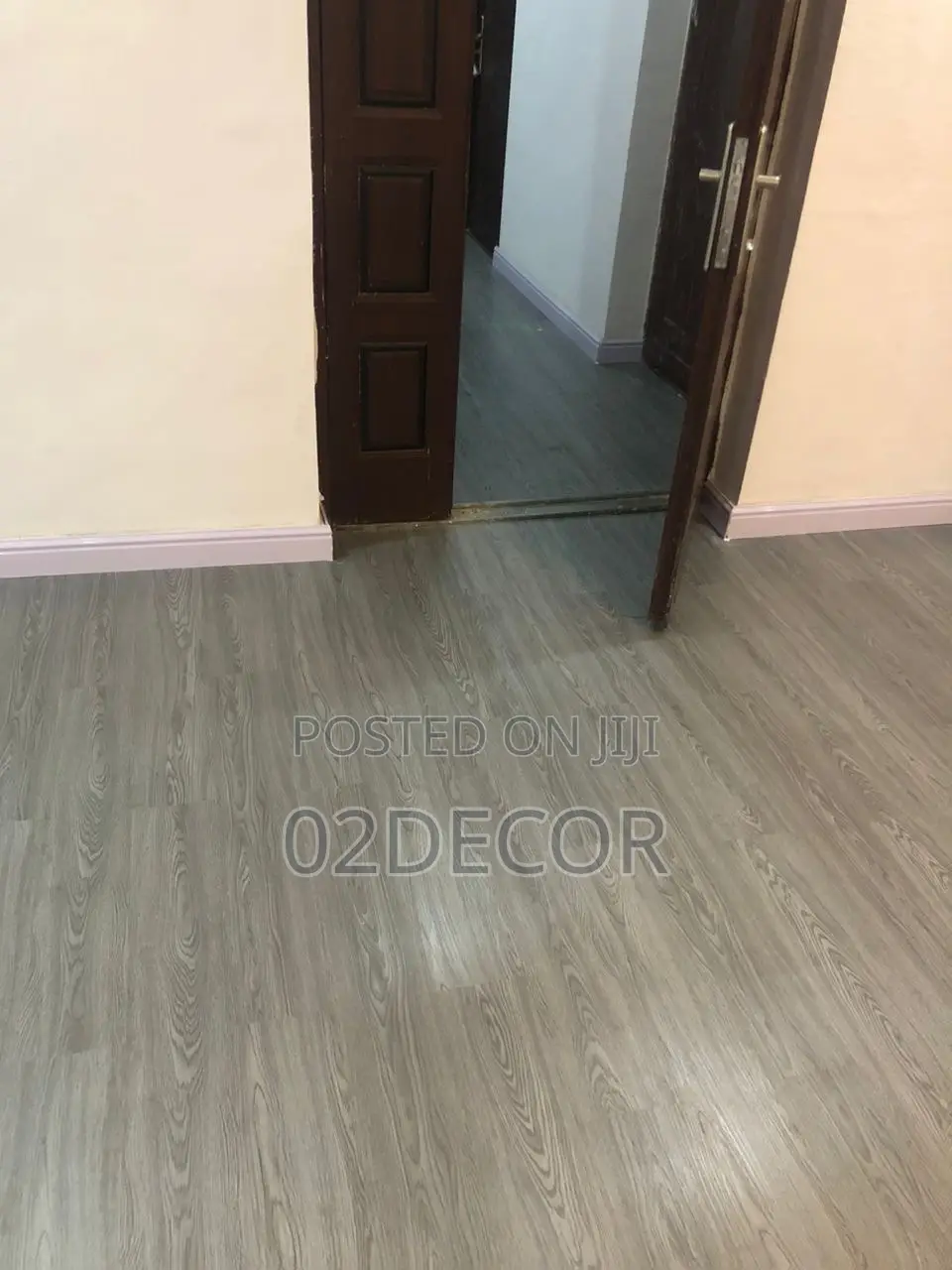 Vinyl Floor Tiles (We Sell Per Sqm)