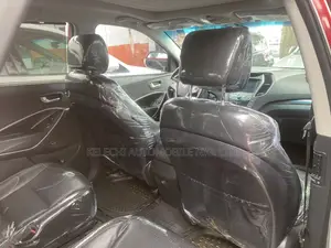 Hyundai Santa Fe Limited 4dr SUV (3.3L 6cyl 6A) 2015 Red