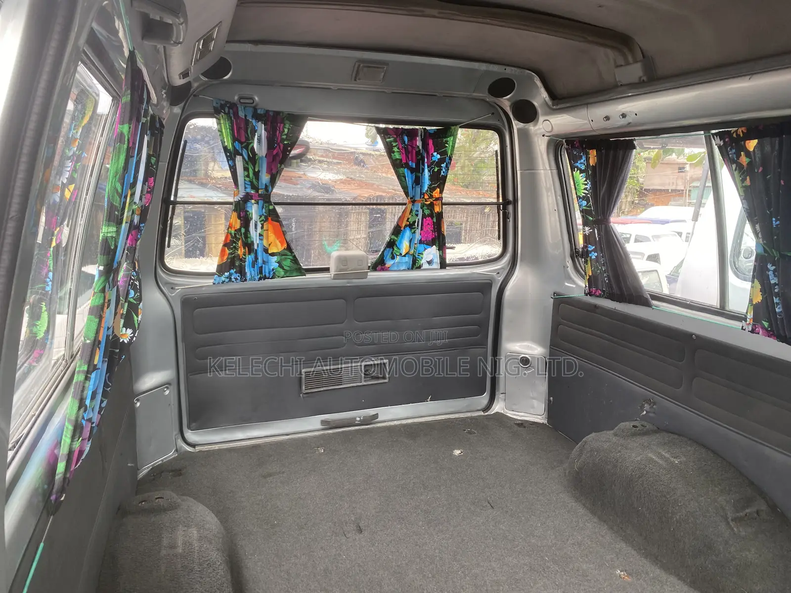 Mitsubishi Delica 2014 Grey