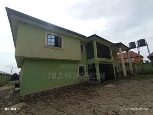 5bdrm House in Abc Estate, Ipaja / Ipaja for sale