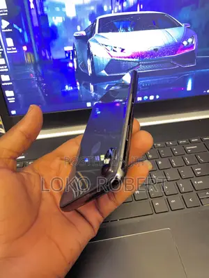 Apple iPhone X 64 GB Black