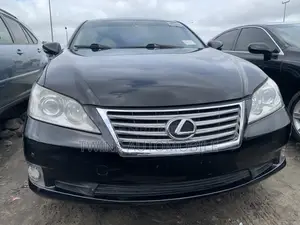 Lexus ES 350 2011 Black
