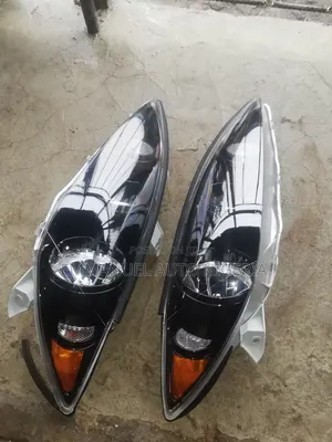 Headlight 2.4 Camry 2006