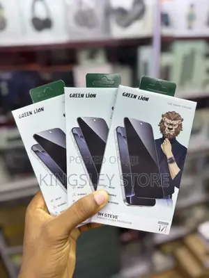 Green Lion Steve Privacy Glass Screen Protector For iPhone 17 Pro Max
